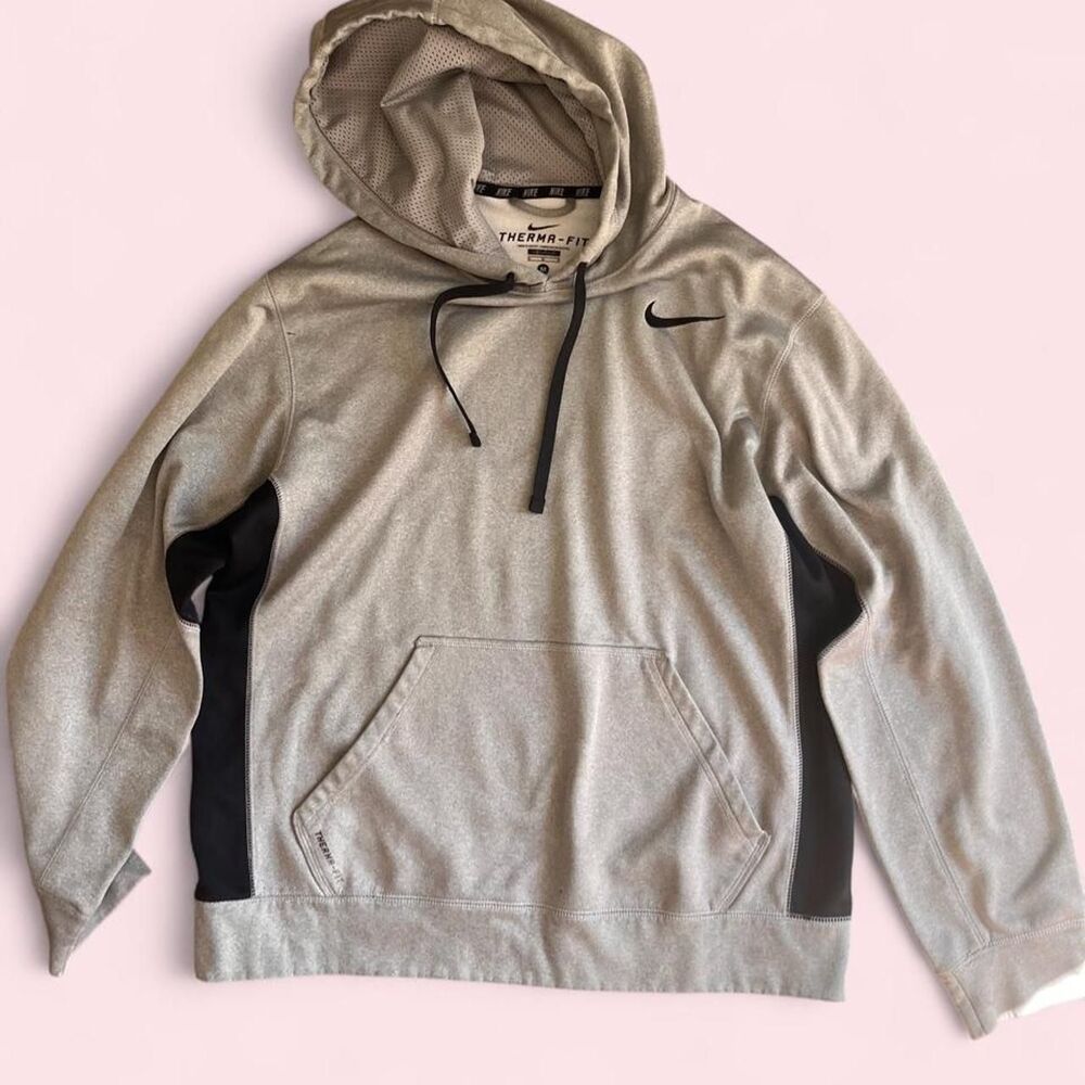 Nike Men's Grey and Black Hoodie
